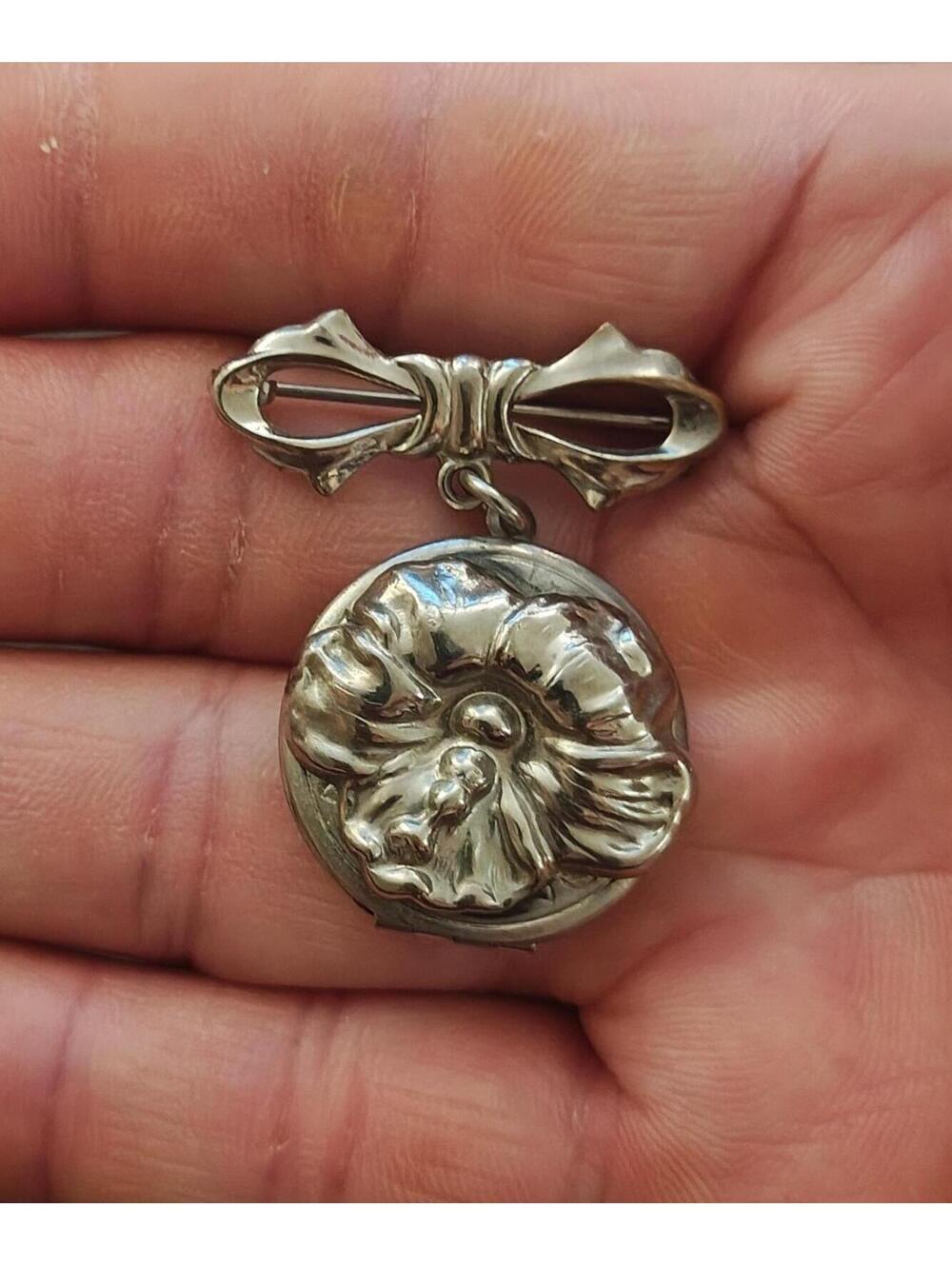 1930s Art Nouveau Silver Tone Flower Locket Brooch